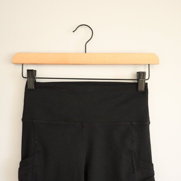 Fabletics Women's Sz XS Black Powerhold Mesh Pocket Stretch Activewear Leggings - Picture 3 of 15